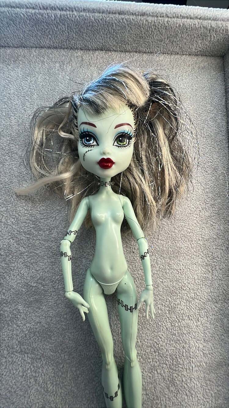 Monster High Frankie Sweet 1600 Doll: Nude